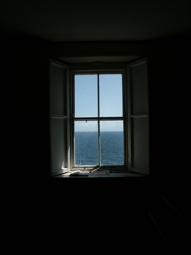 Sea_Window_850